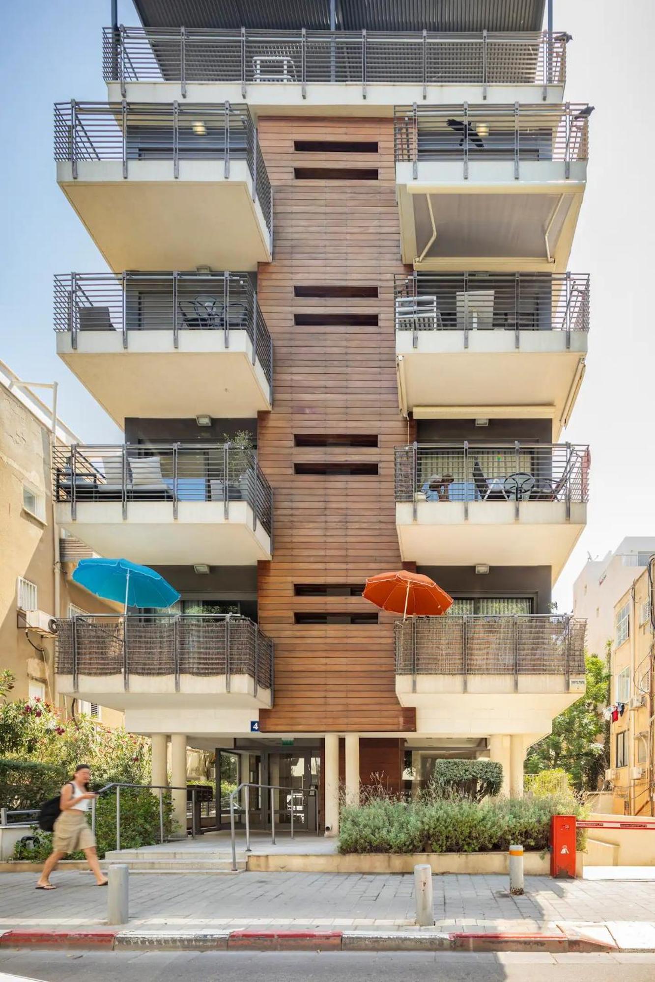 Luxury Oasis Tel Aviv Beach Exterior photo